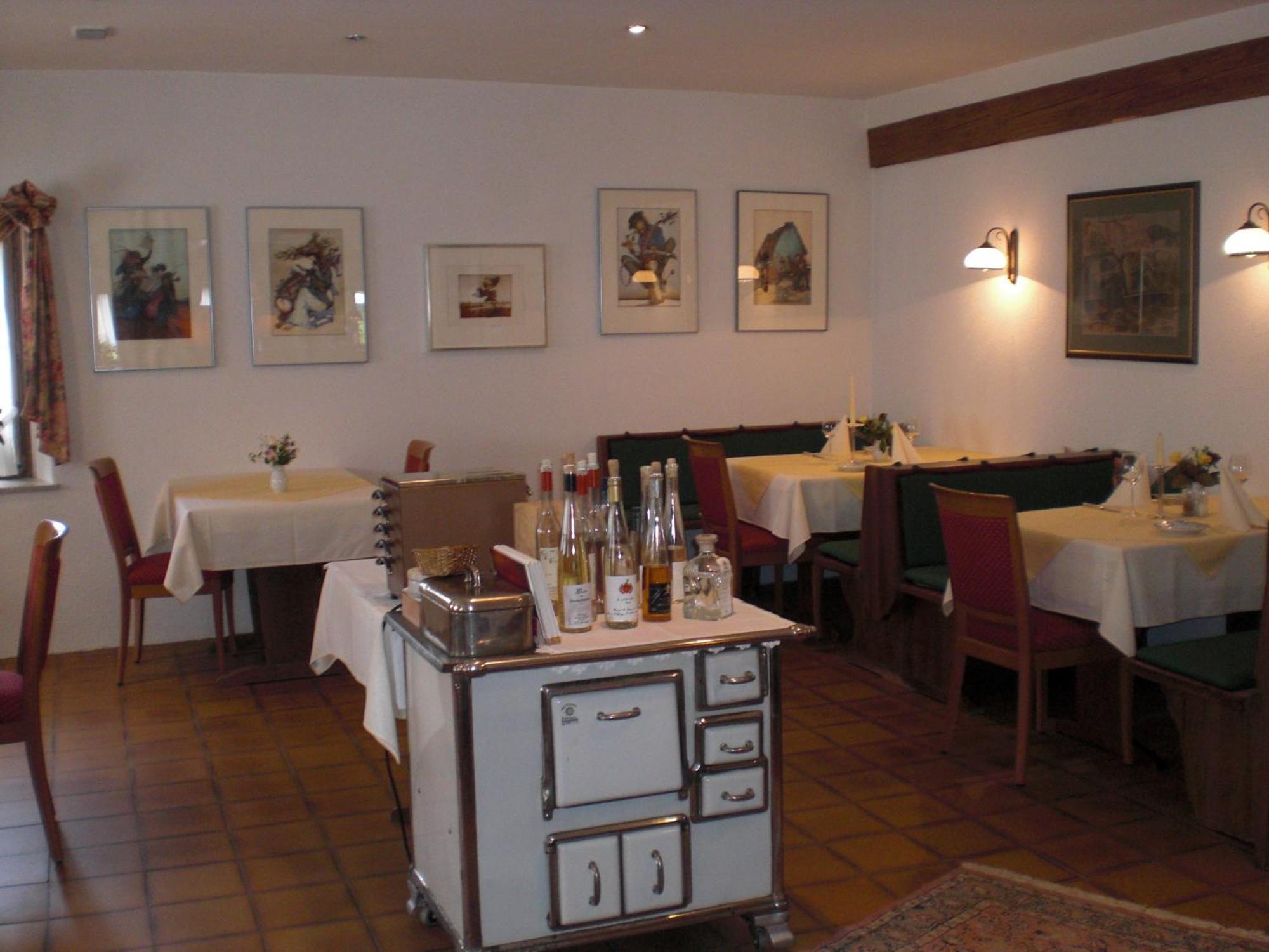 Gasthaus Zur Erle 시몬스발드 외부 사진