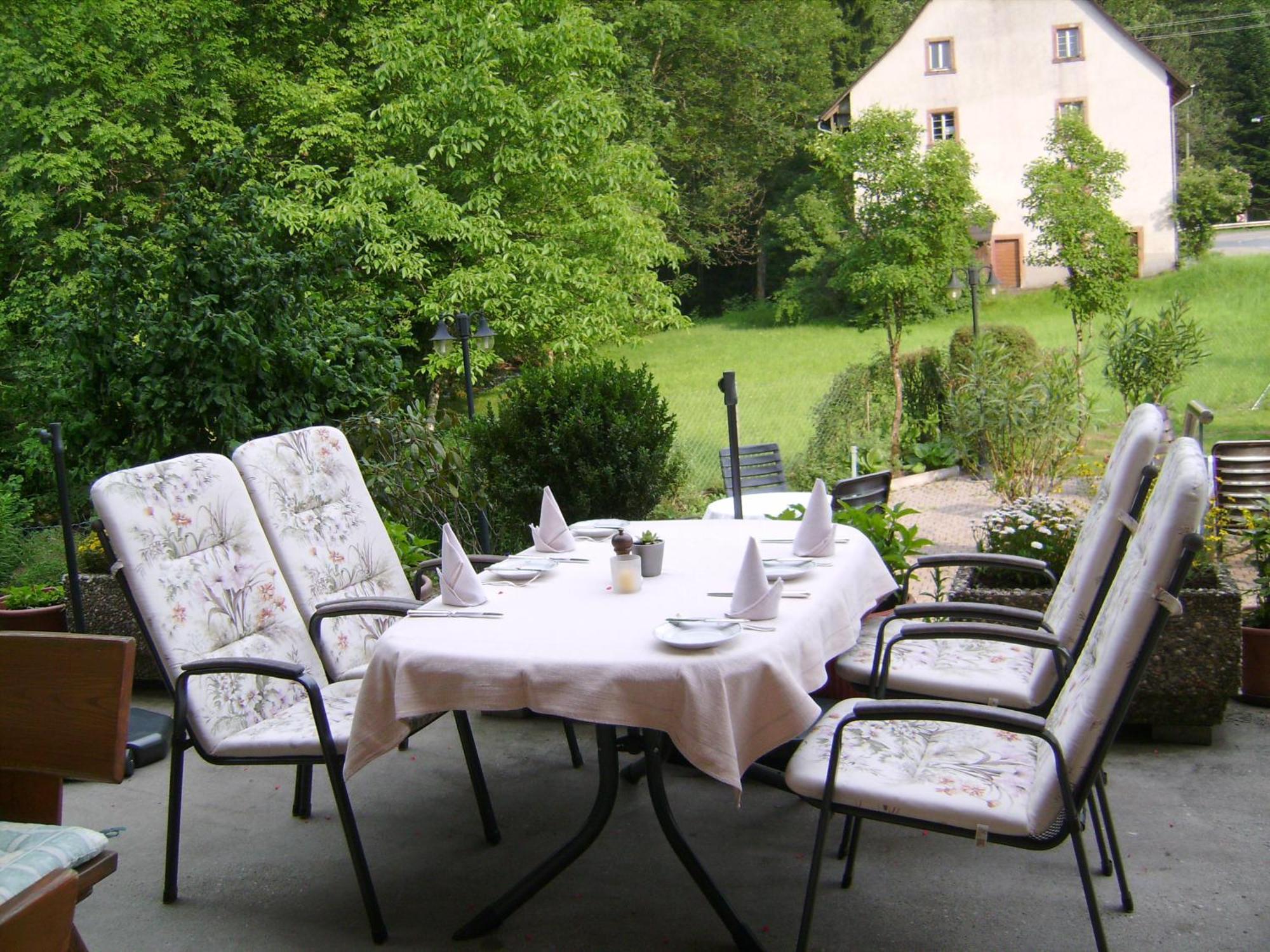 Gasthaus Zur Erle 시몬스발드 외부 사진